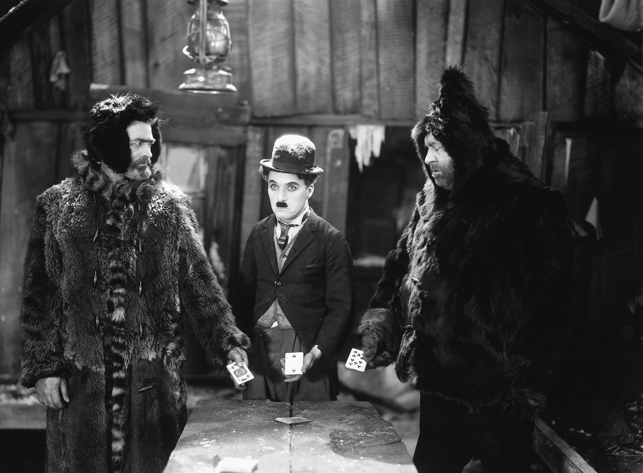 Escena de Charlot en La quimera del oro