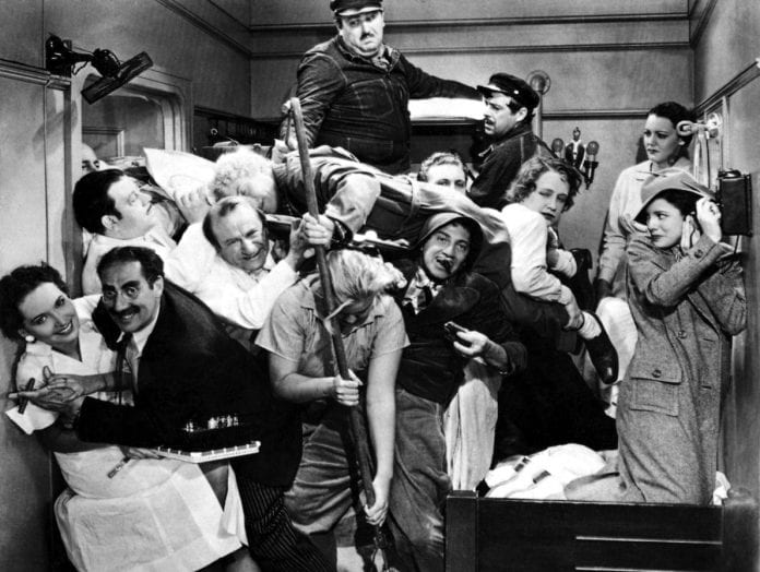 Una noche en la ópera (1935). La parte contratante.